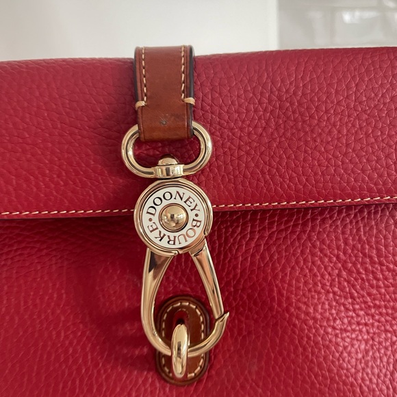 Dooney & Bourke Red Pebbled Leather Shoulder Bag - Picture 5 of 13